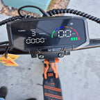 Freego C10 Pro Landtiger Dual-Motor Foldable Electric Scooter Handlebar Close Up