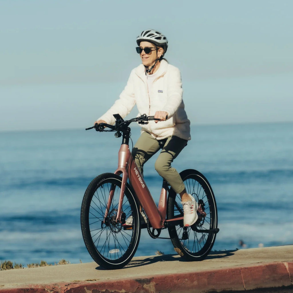 Heybike Venus Rosegold Outdoor Background