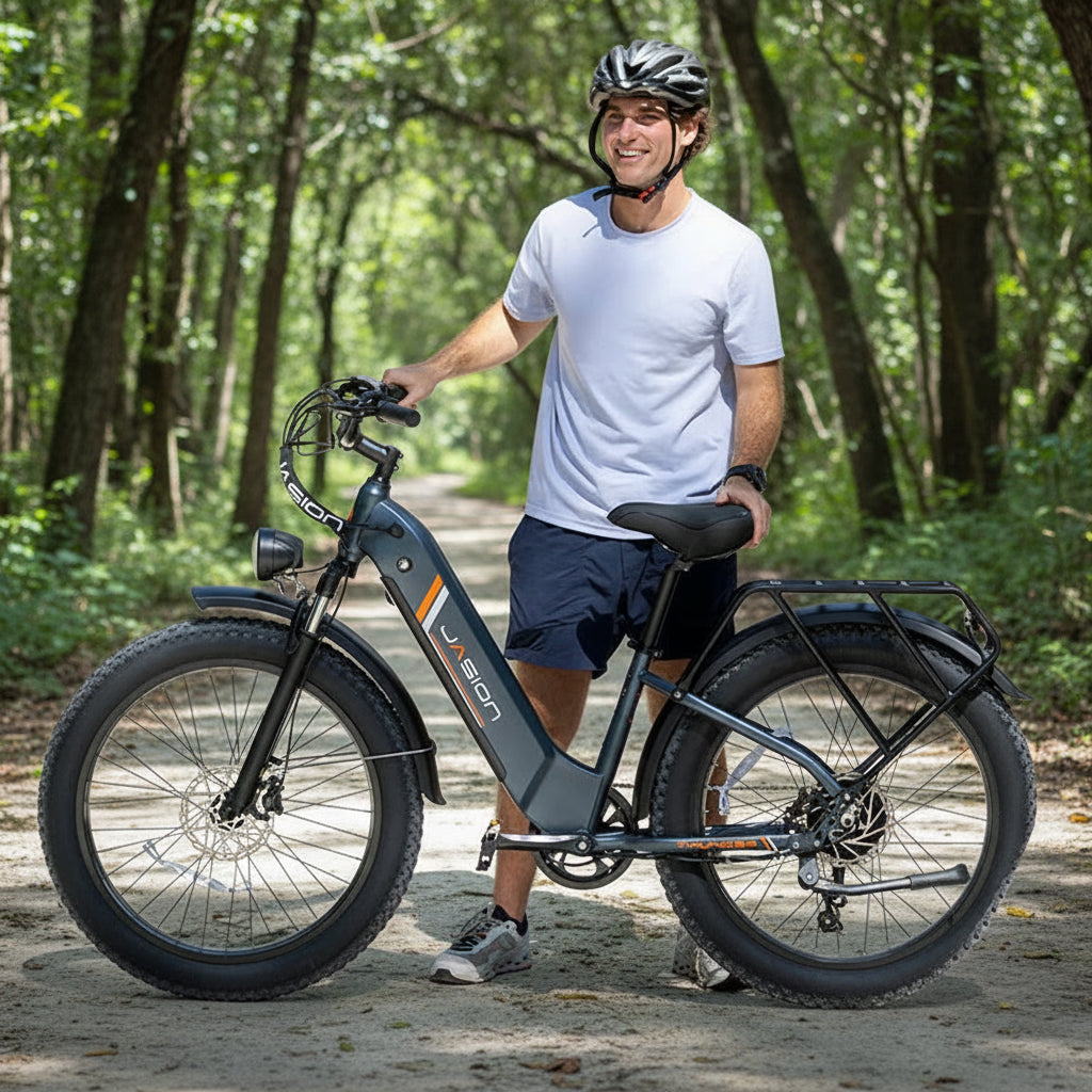 Thunder e Bike Outdoors Background