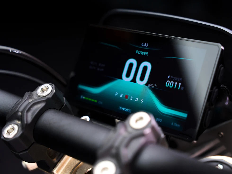 Yvolt Surge V display panel